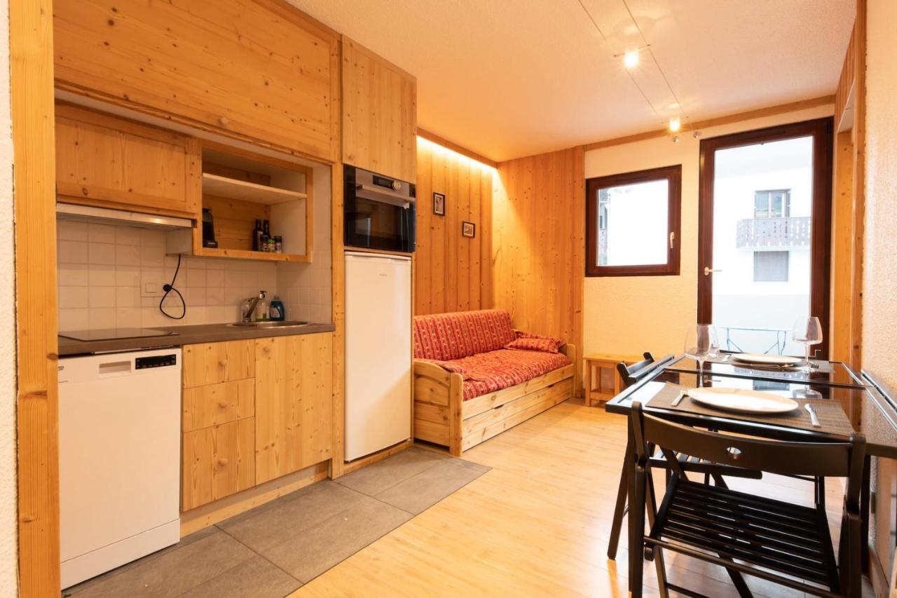 Nice Apt With Mountain View At The Foot Of Slopes Шамони Екстериор снимка