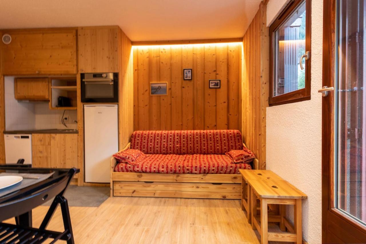Nice Apt With Mountain View At The Foot Of Slopes Шамони Екстериор снимка