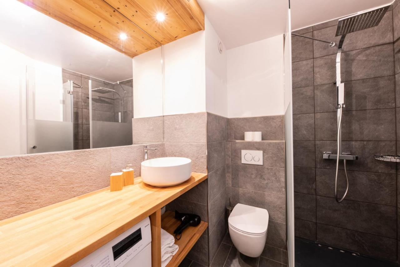Nice Apt With Mountain View At The Foot Of Slopes Шамони Екстериор снимка